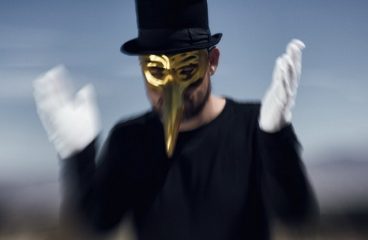 Claptone makes you want to dance at home with his Tomorrowland Friendship Mix!