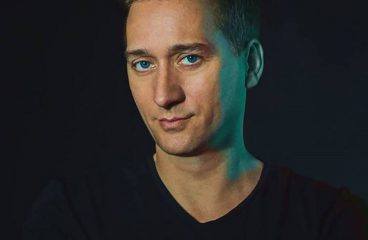 Paul Van Dyk and Kinetica join forces for “First Contact”!