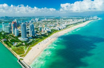 White House Considers Domestic Travel Restrictions