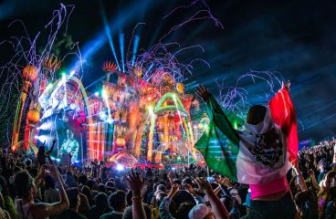 Study Says Raving Causes Strong Emotional Bonds
