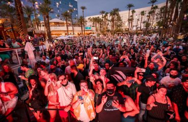 Élia Beach Club Earns Top Marks During EDC Week