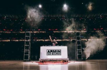 Armin van Buuren Performed at Chicago Bulls Halftime Show