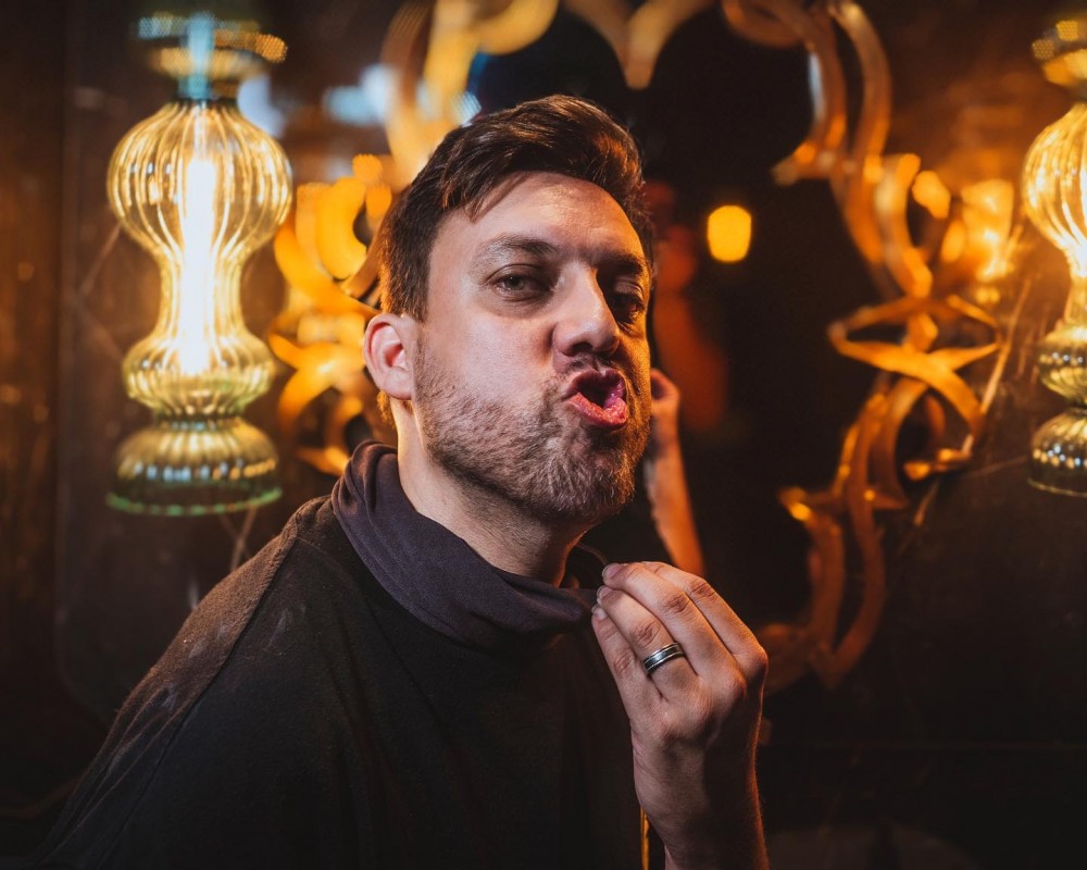 Maceo Plex Injures Woman After Throwing Cup Into The Crowd