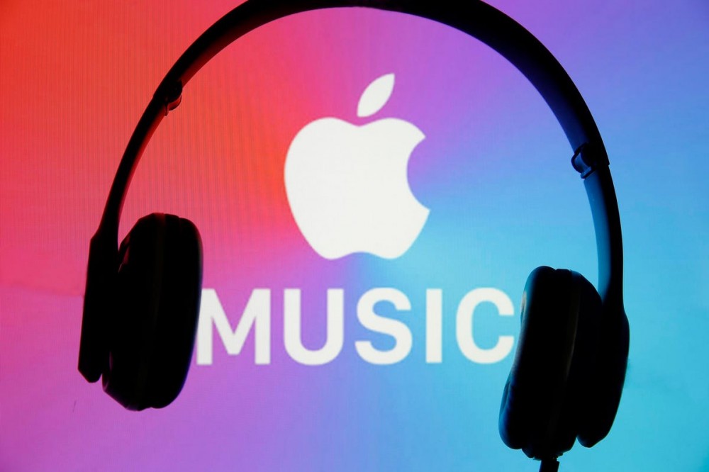 Apple Music Releases Fitness DJ Mixes