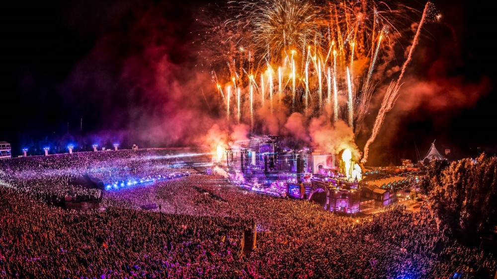 Tomorrowland Sells Out In Just 10 Minutes