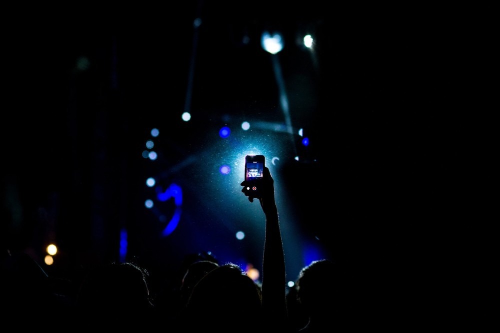 [Editorial] Phone Thieves On the Rise at Festivals