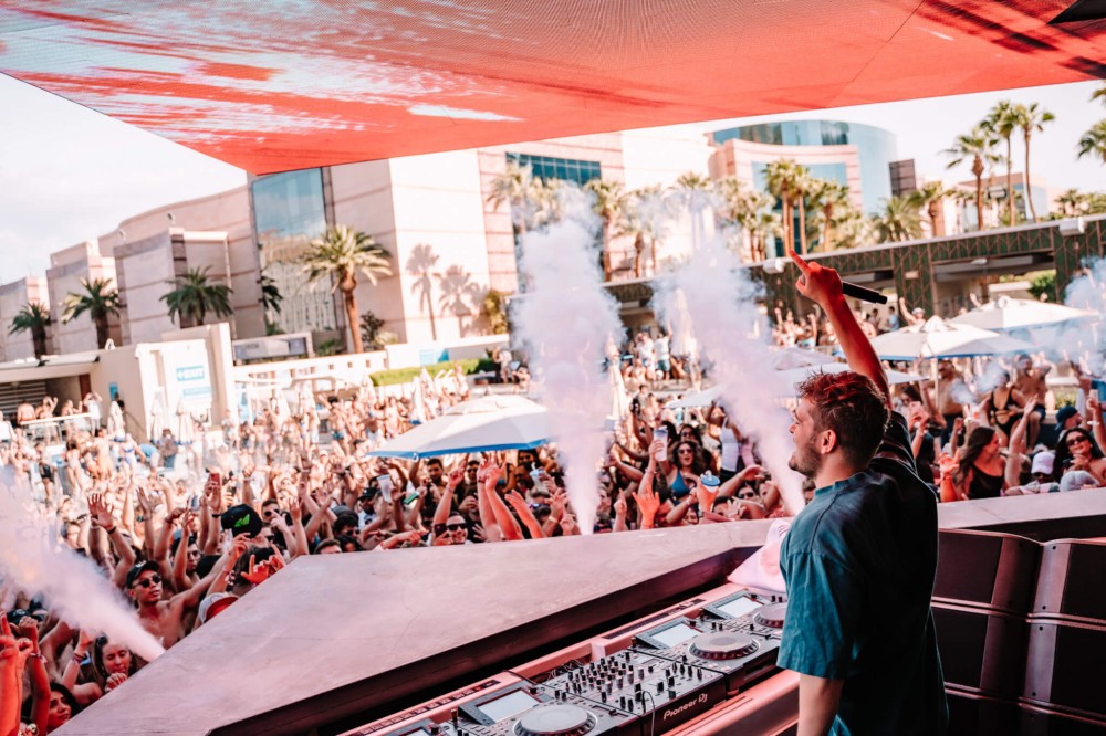 Gallery - Wet Republic - Las Vegas - Tao Group Hospitality