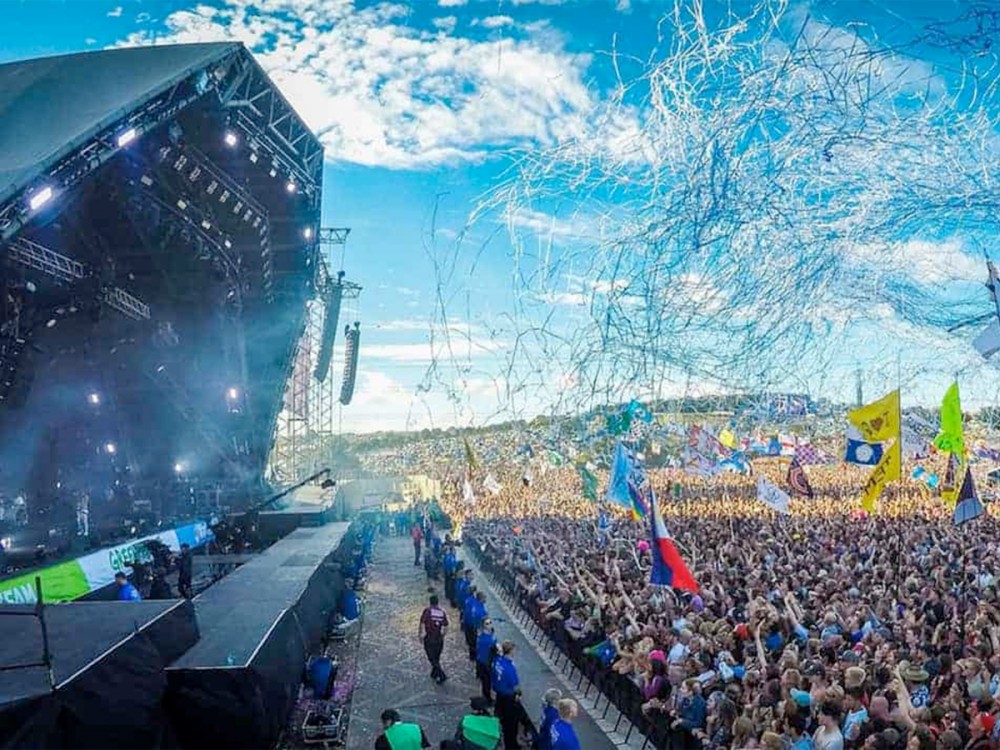 Glastonbury Website Crashes As Tickets Sell Out in 75 minutes