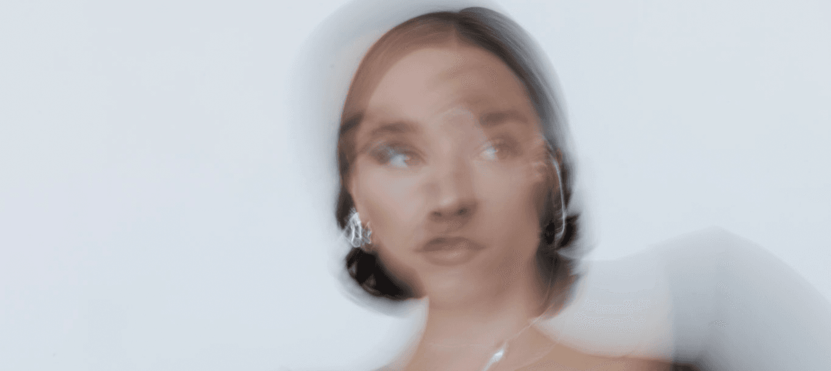 Laura Roy Turns Up the Heat with Soulful New Single ‘BEEF’