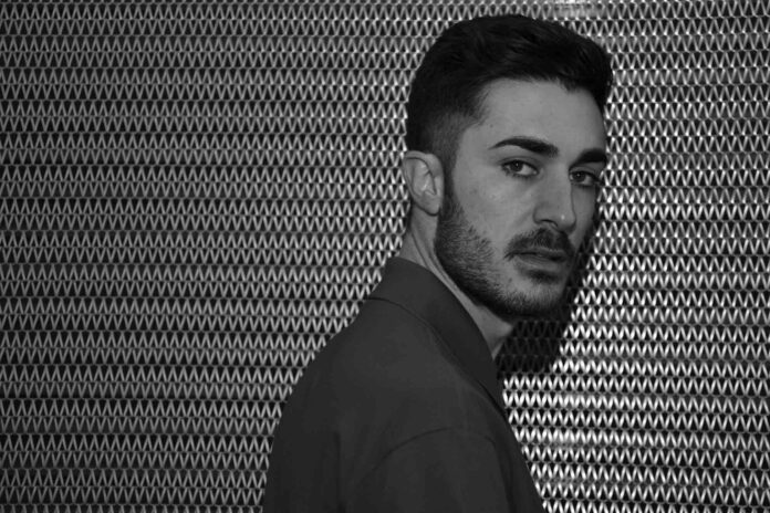 Cristian Fascelli talks about his production process, studio workflow and his musical journey so far!