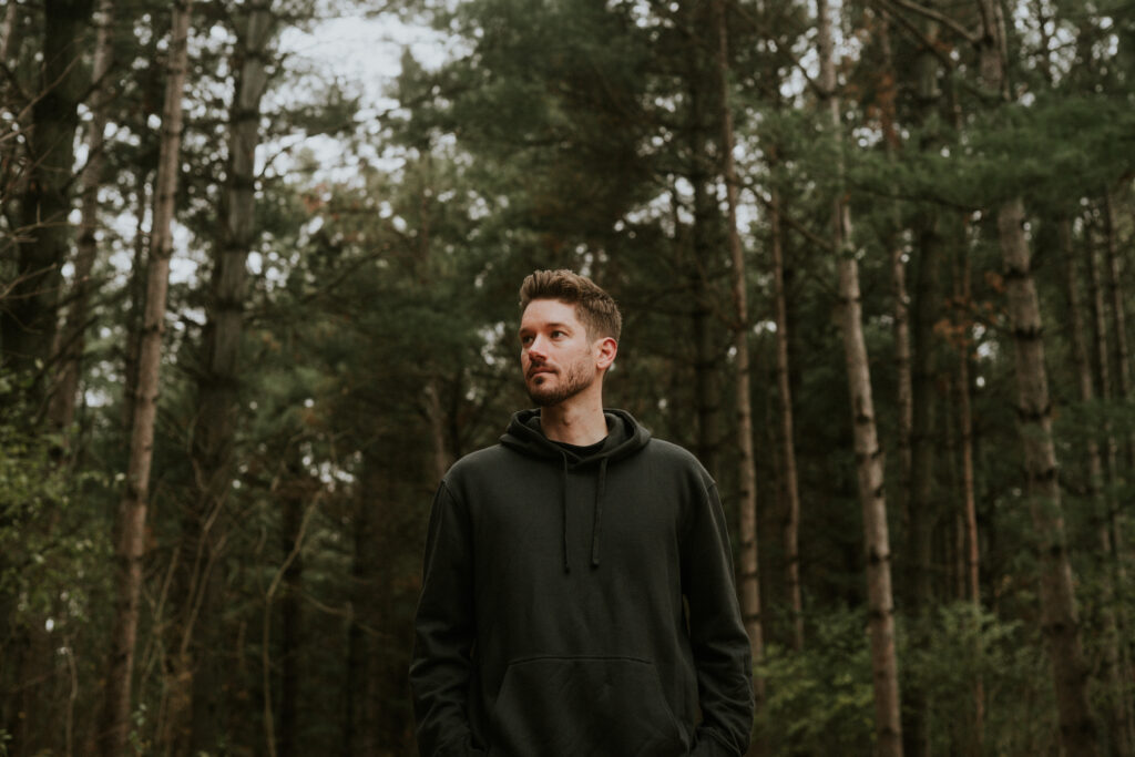 John Hayes Finds Motion in Stillness on His New Album 'Closer'